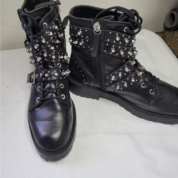 ZARA Women’s Studded Black Leather  With Silver Studded Ankle Boots Size 10 - Picture 2 of 10